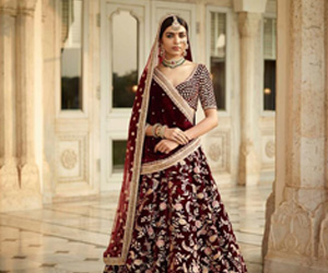 5 Sabyasachi Lehngas We Covet