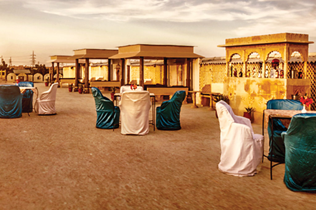 Take Your Wedding Vows Amidst Royal Splendour
